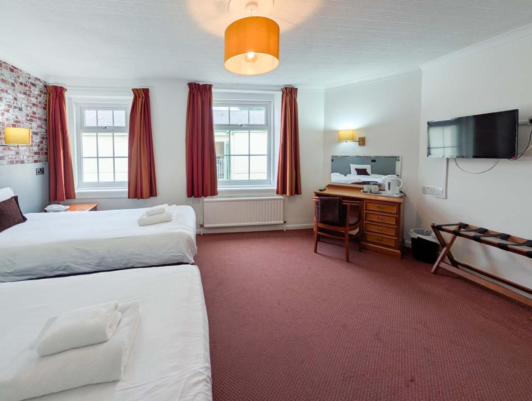 Oriel Hotel St Asaph Zewnętrze zdjęcie