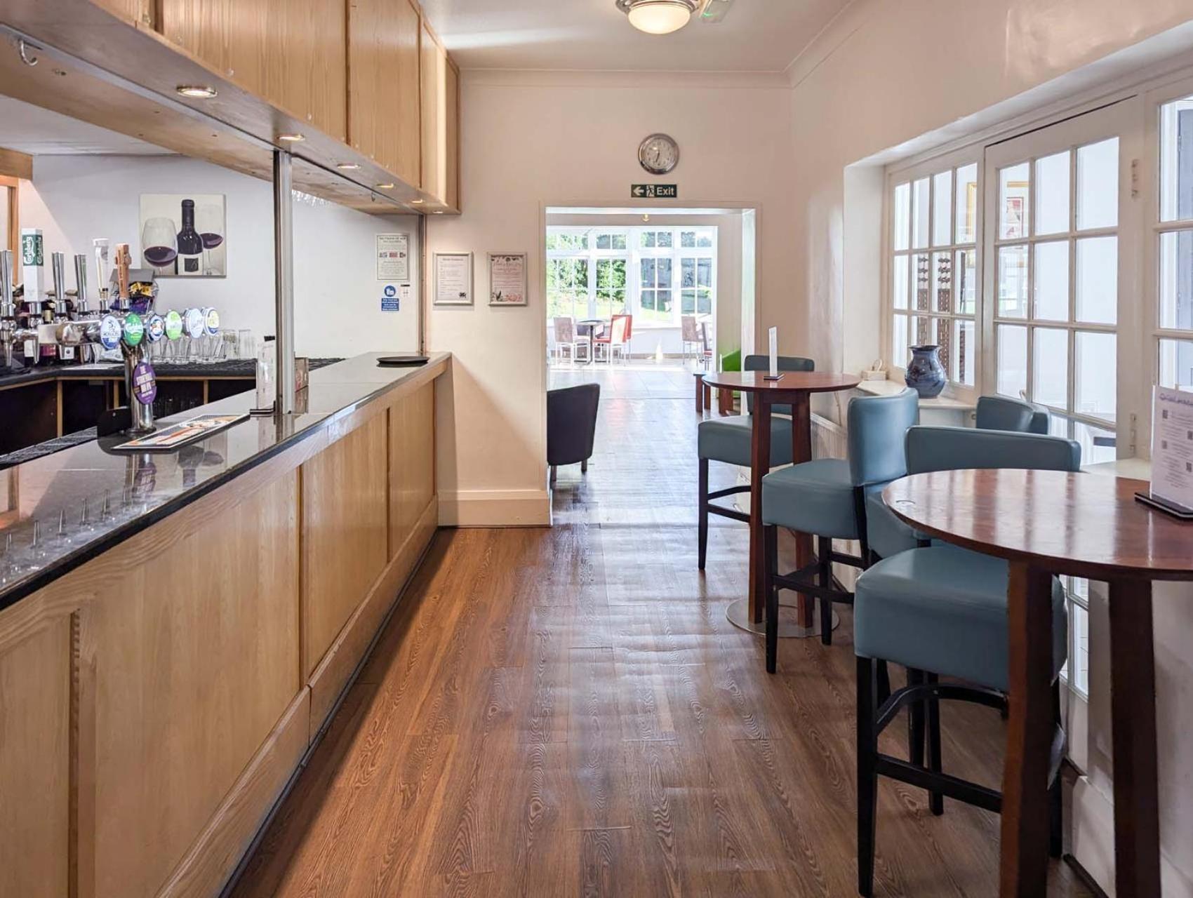Oriel Hotel St Asaph Zewnętrze zdjęcie